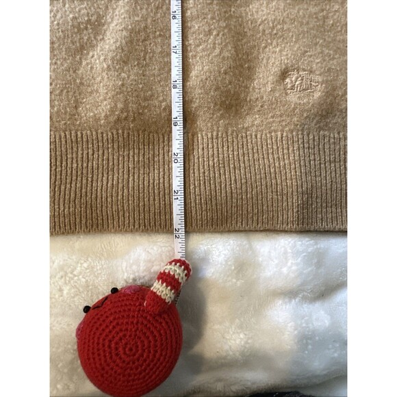 Burberrys Vintage Beige Women’s Size Medium 8-10 Lambs wool Sweater Brown Warm - Picture 12 of 16